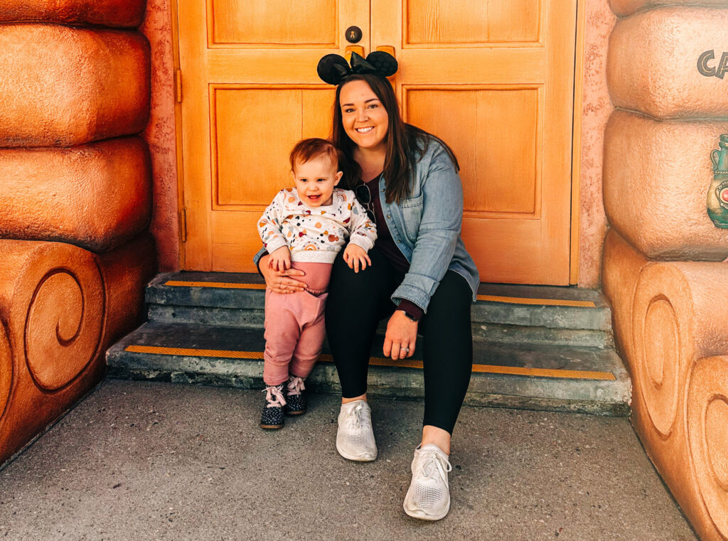 Mother and Daughter in ToonTown